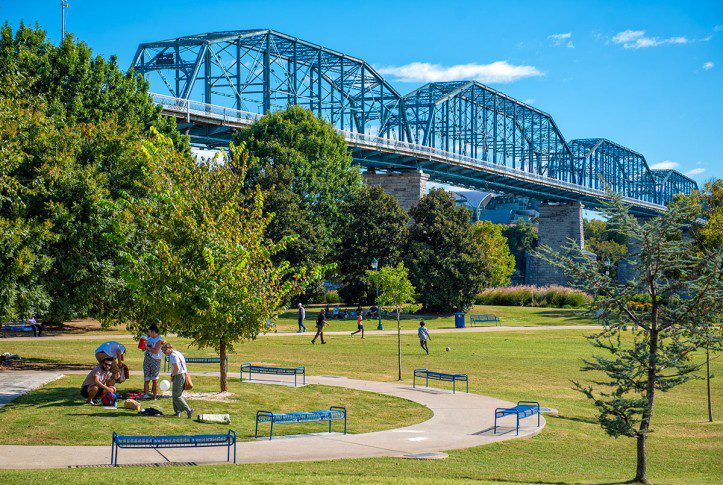 the-impact-of-chattanooga's-population-boom-on-rental-affordability:-a-comprehensive-analysis